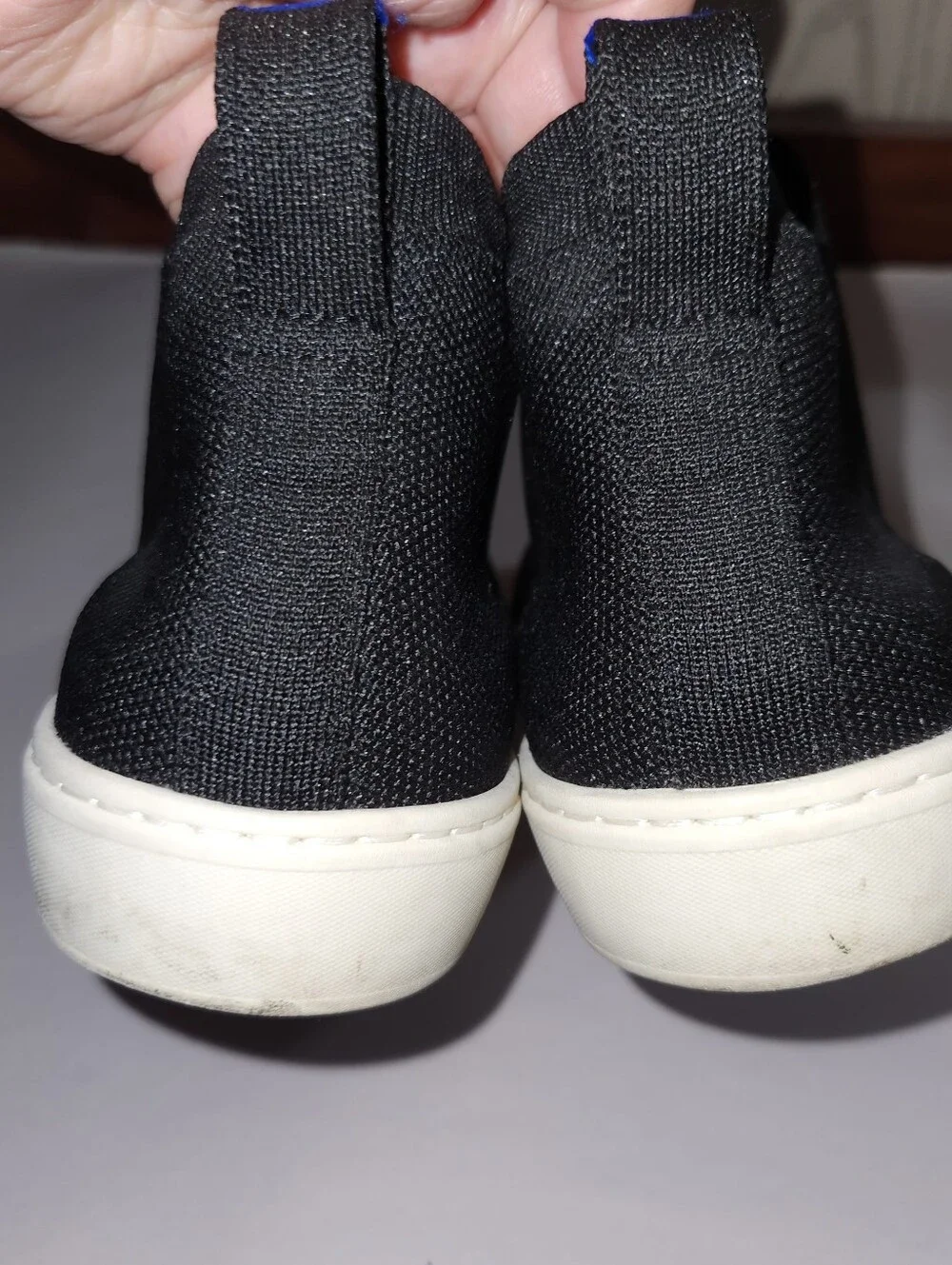 Rothys Black Chelsea Sneaker Slip Ons Size 8.5